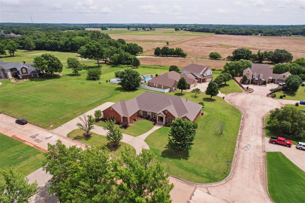 607 Pool Place Property Photo 3