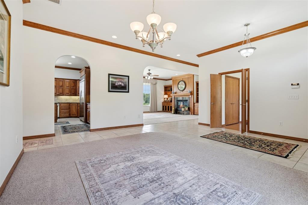 607 Pool Place Property Photo 5