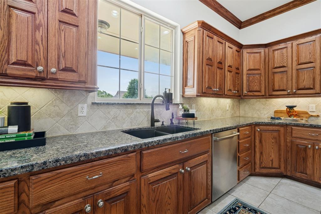 607 Pool Place Property Photo 14