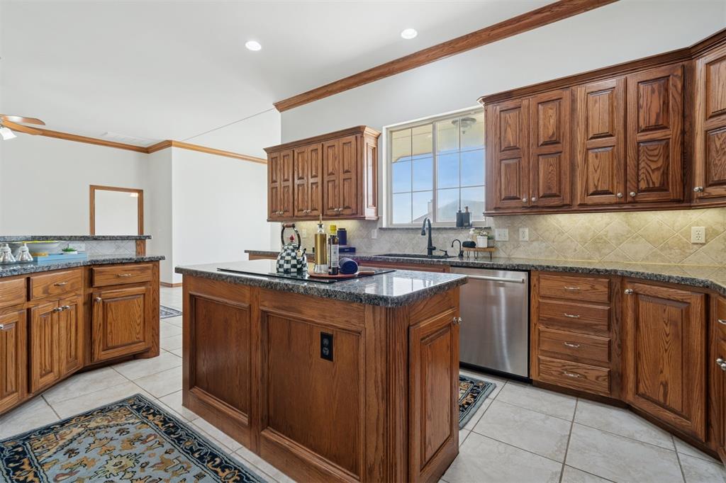 607 Pool Place Property Photo 15