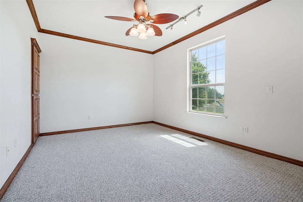 607 Pool Place Property Photo 34