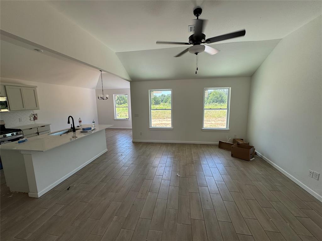 20658 Brush Creek Boulevard Property Photo 2
