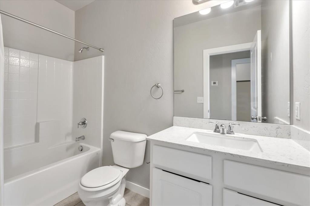 1330 Round Leaf Road Property Photo 8