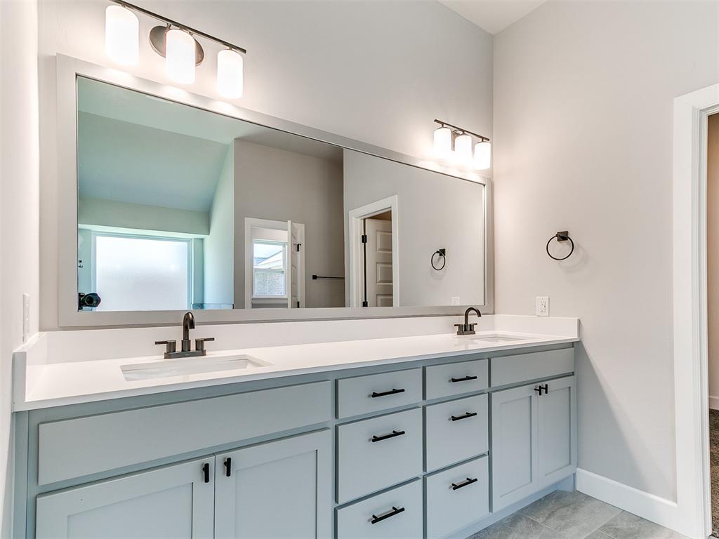 913 Sw 141st Street Property Photo 20
