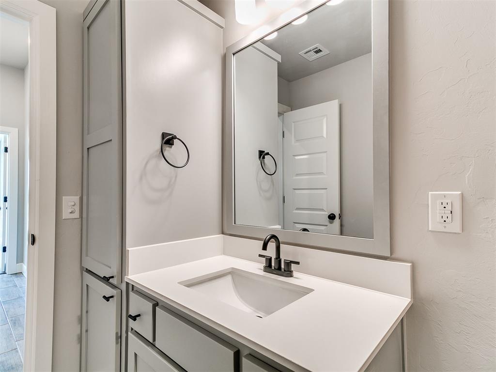 913 Sw 141st Street Property Photo 30