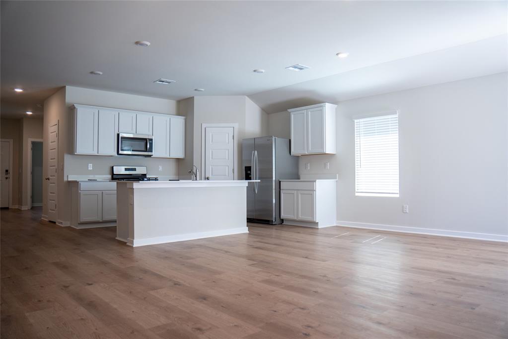 10305 Nw 28th Street Property Photo 5