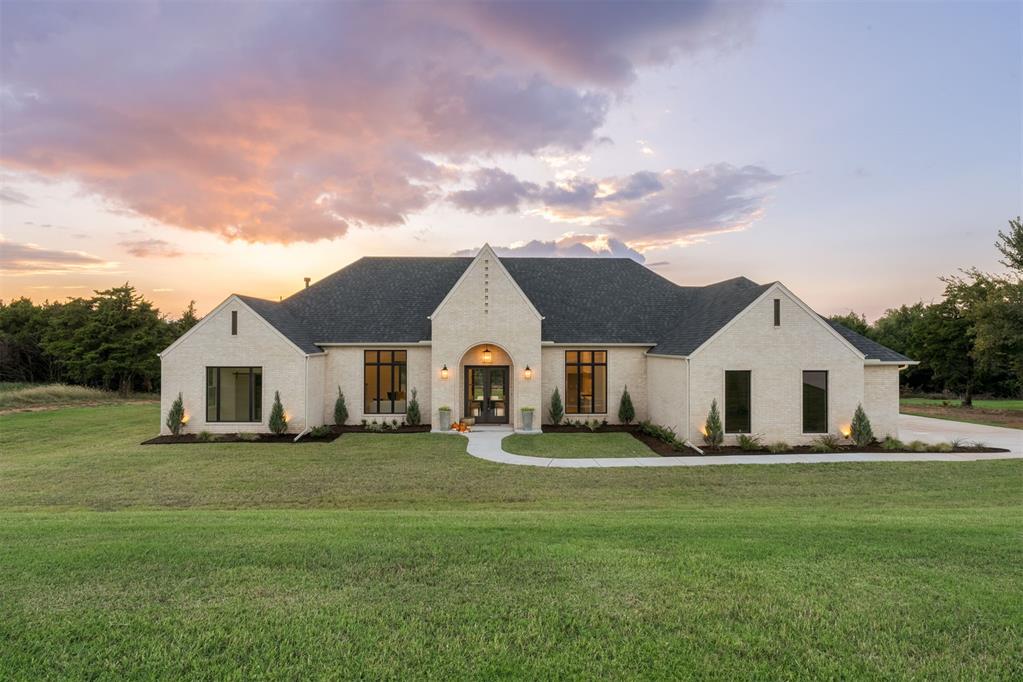 10113 Jaeman Way Property Photo 1