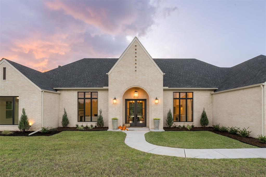 10113 Jaeman Way Property Photo 3