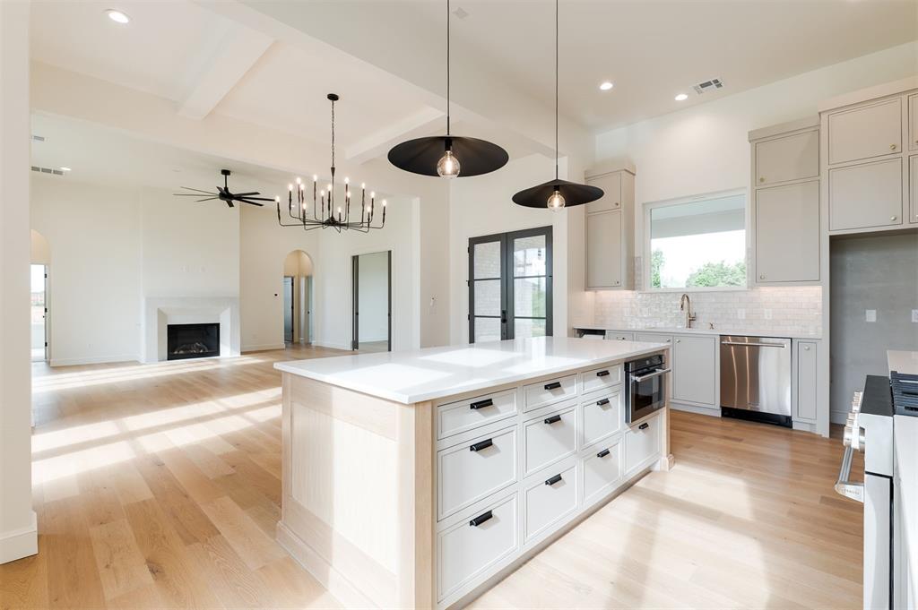 10113 Jaeman Way Property Photo 19