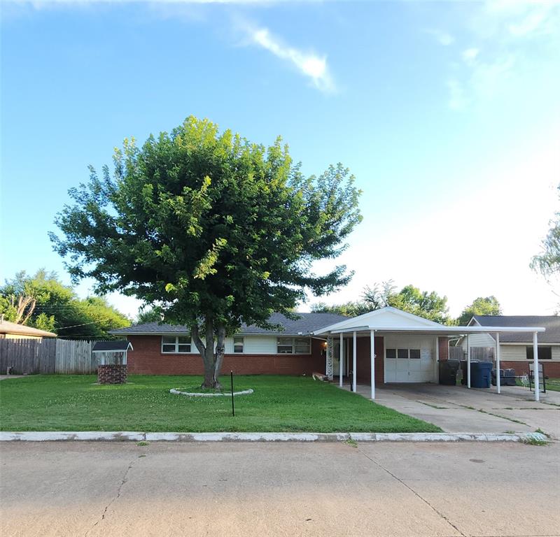 920 Arthur Drive Property Photo 1