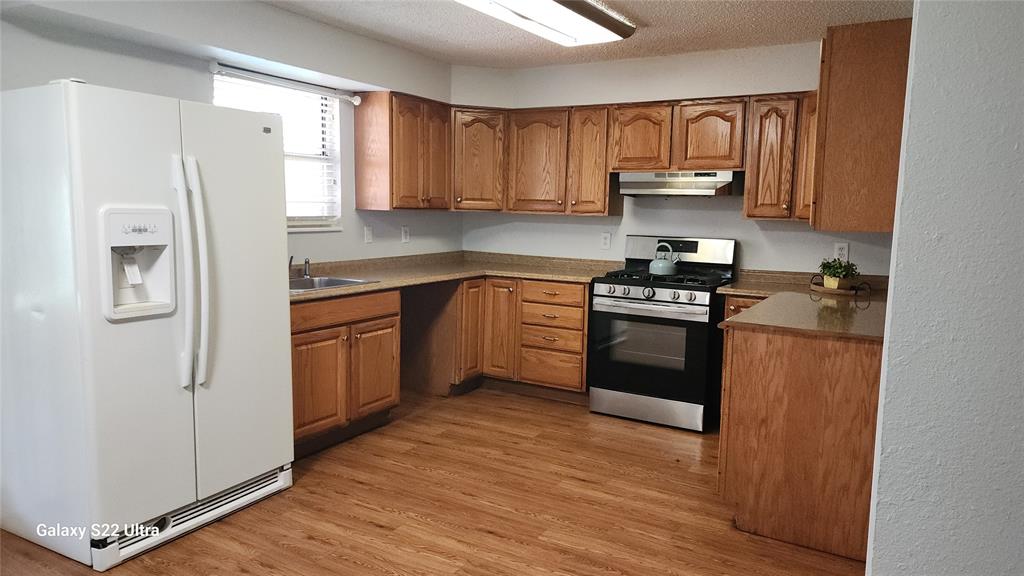 920 Arthur Drive Property Photo 4