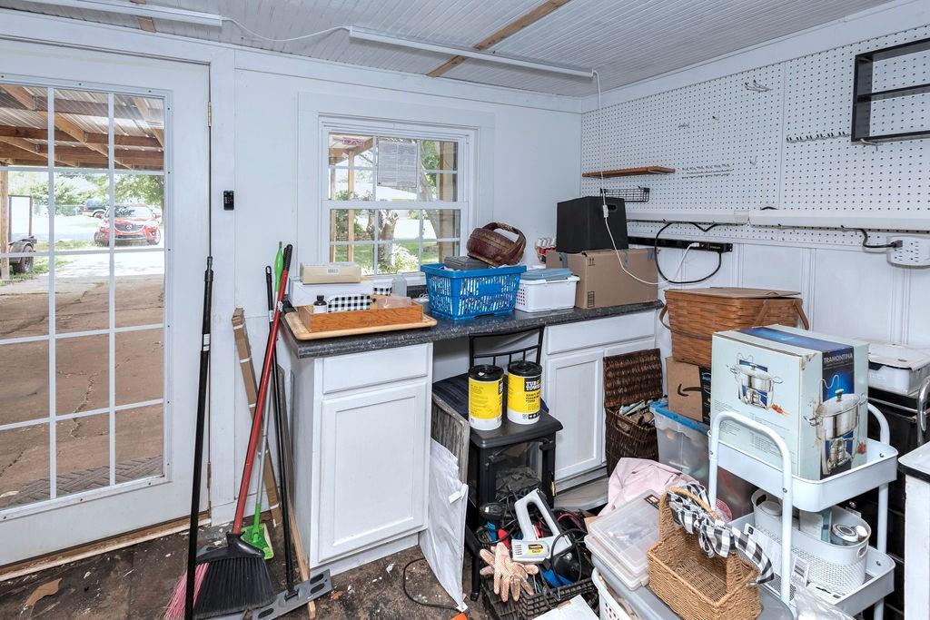 808 Palm Drive Property Photo 10