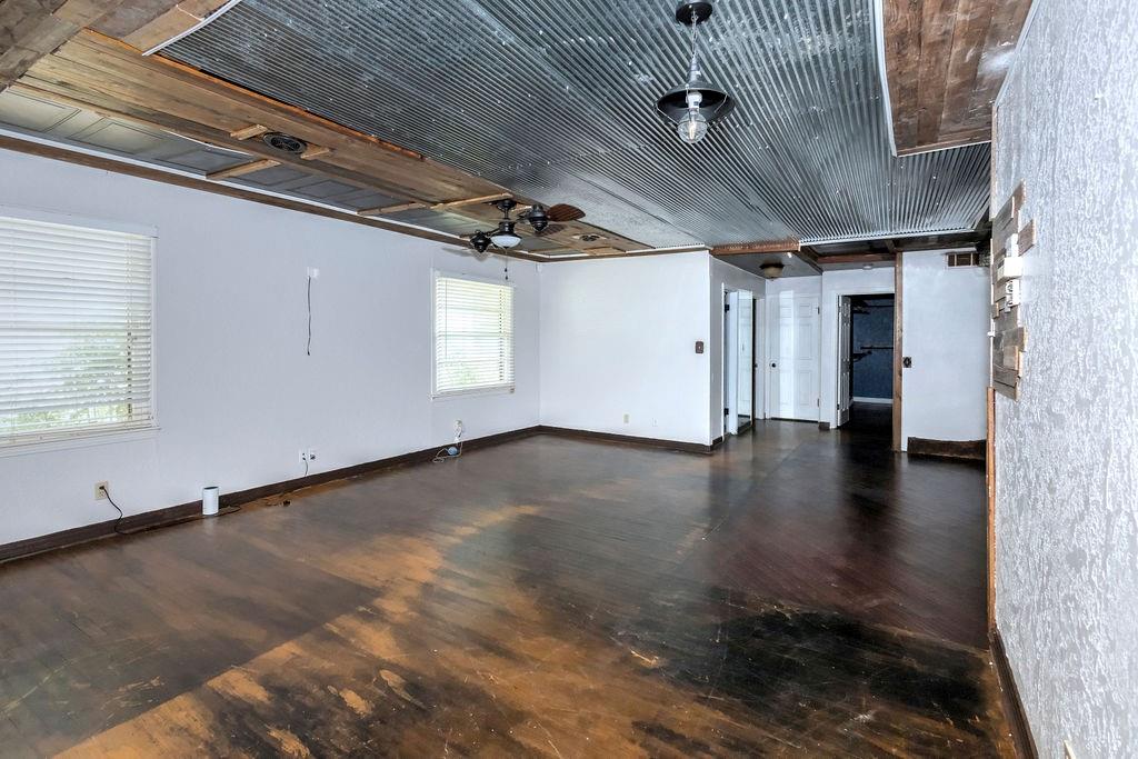 808 Palm Drive Property Photo 21