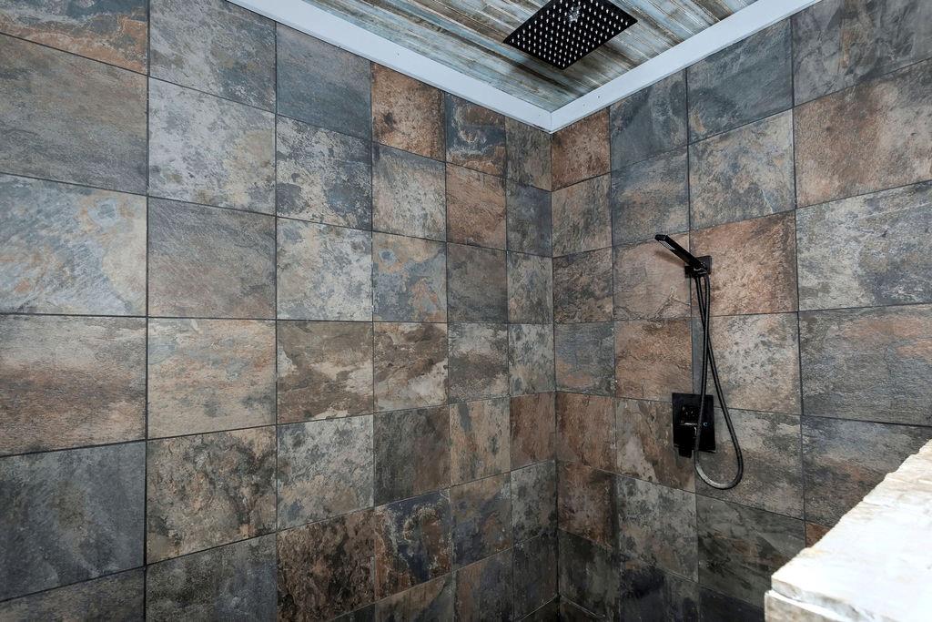 808 Palm Drive Property Photo 33