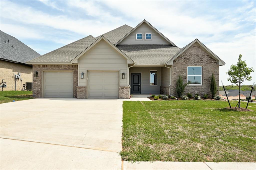 2116 Josslyn Place Property Photo 1