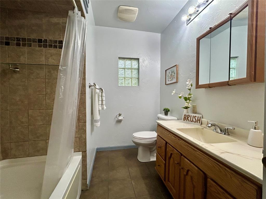 311 S 17th Street Property Photo 20