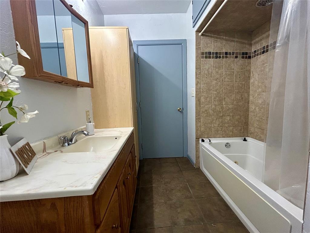 311 S 17th Street Property Photo 22