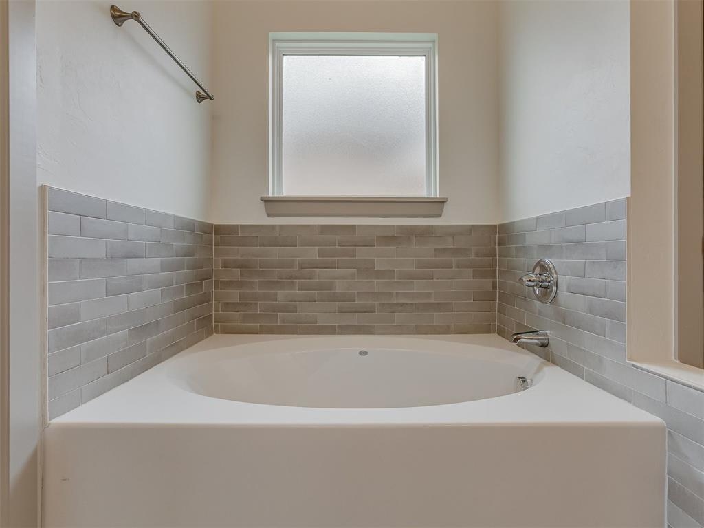 16308 Marsha Drive Property Photo 17
