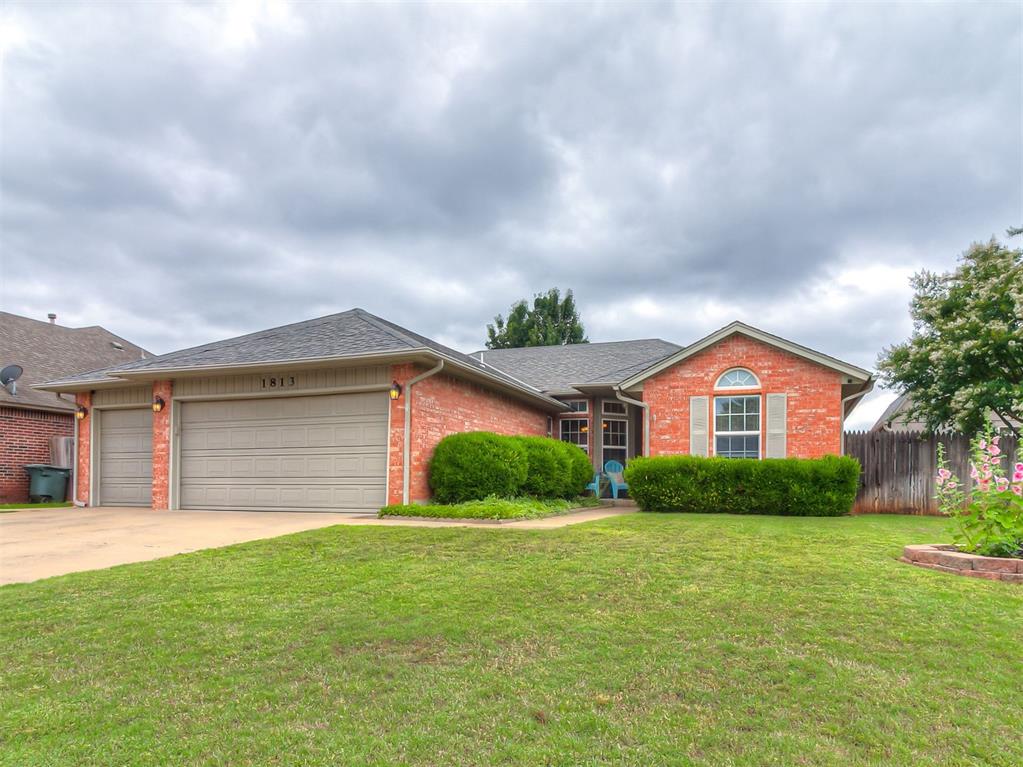 1813 Richard Drive Property Photo 3