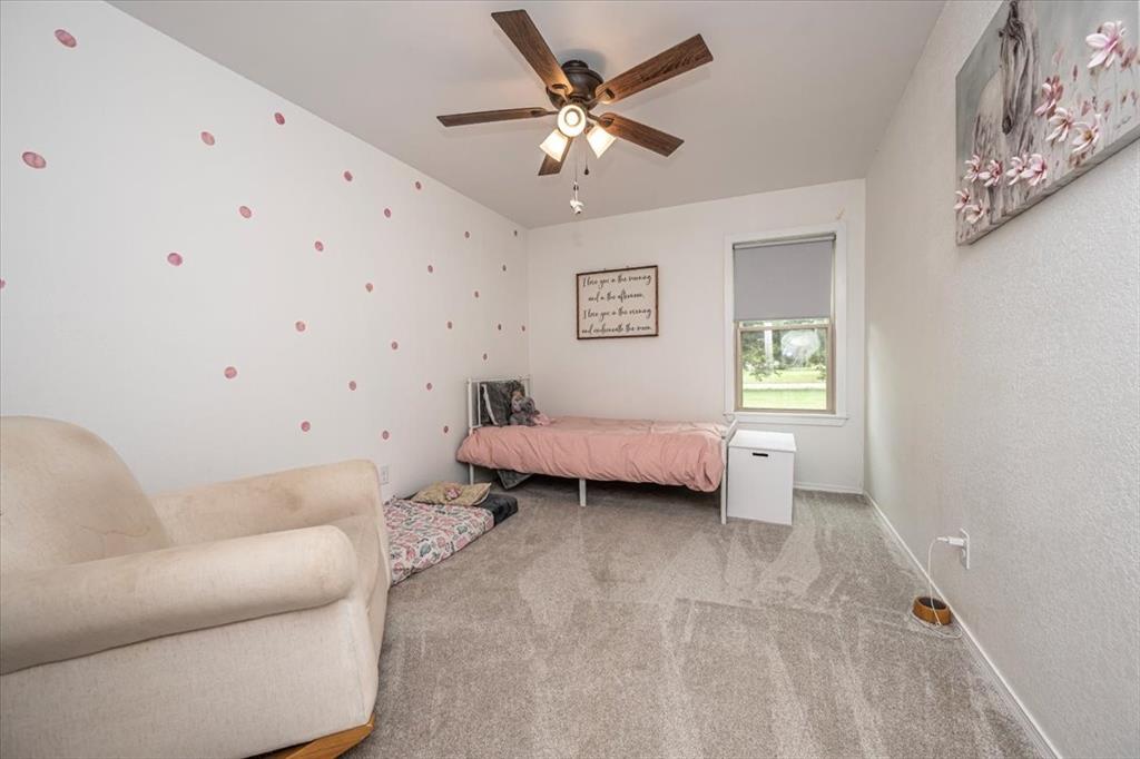 2401 Davis Road Property Photo 24