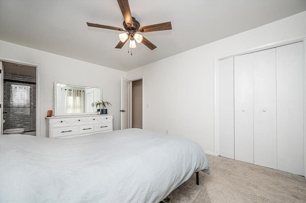 2401 Davis Road Property Photo 25