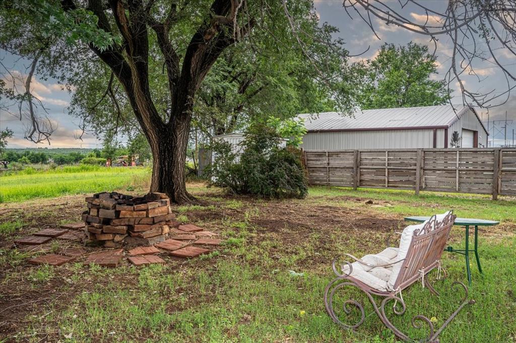 2401 Davis Road Property Photo 31