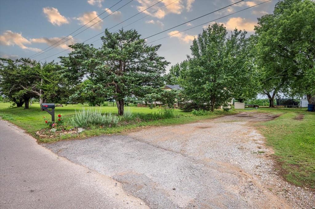 2401 Davis Road Property Photo 34