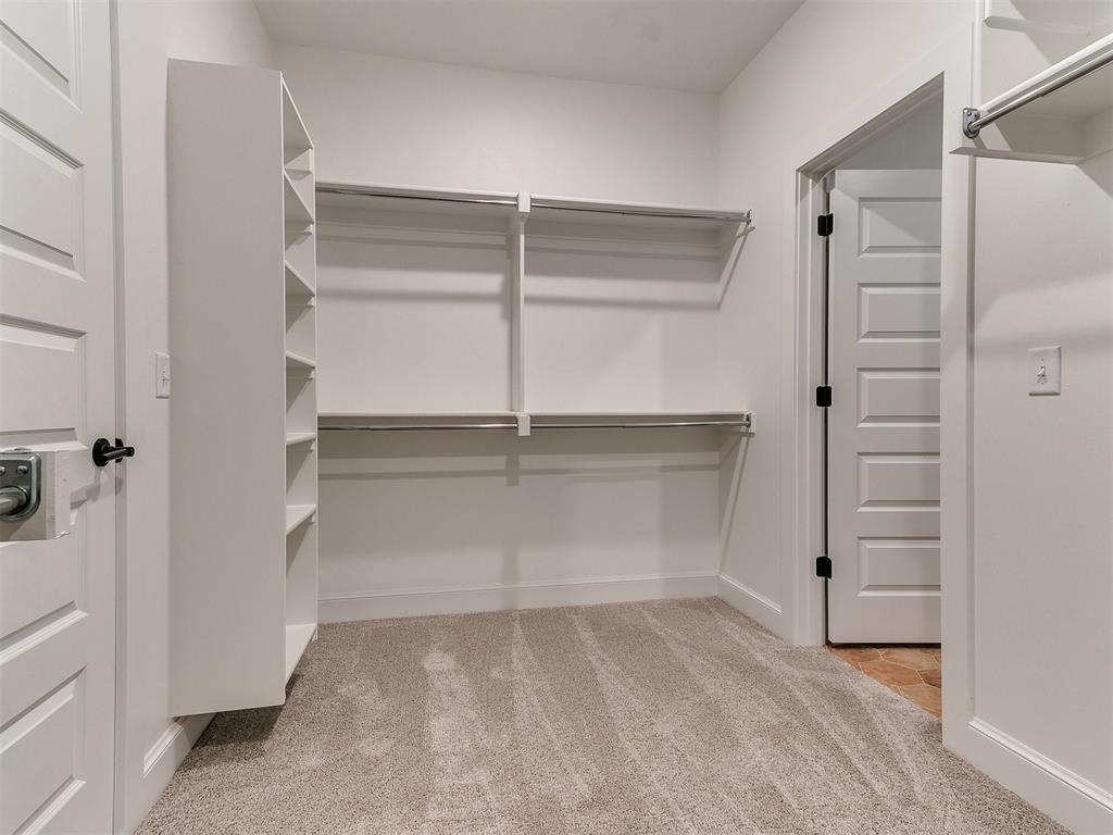 9316 Nw 84th Street Property Photo 44