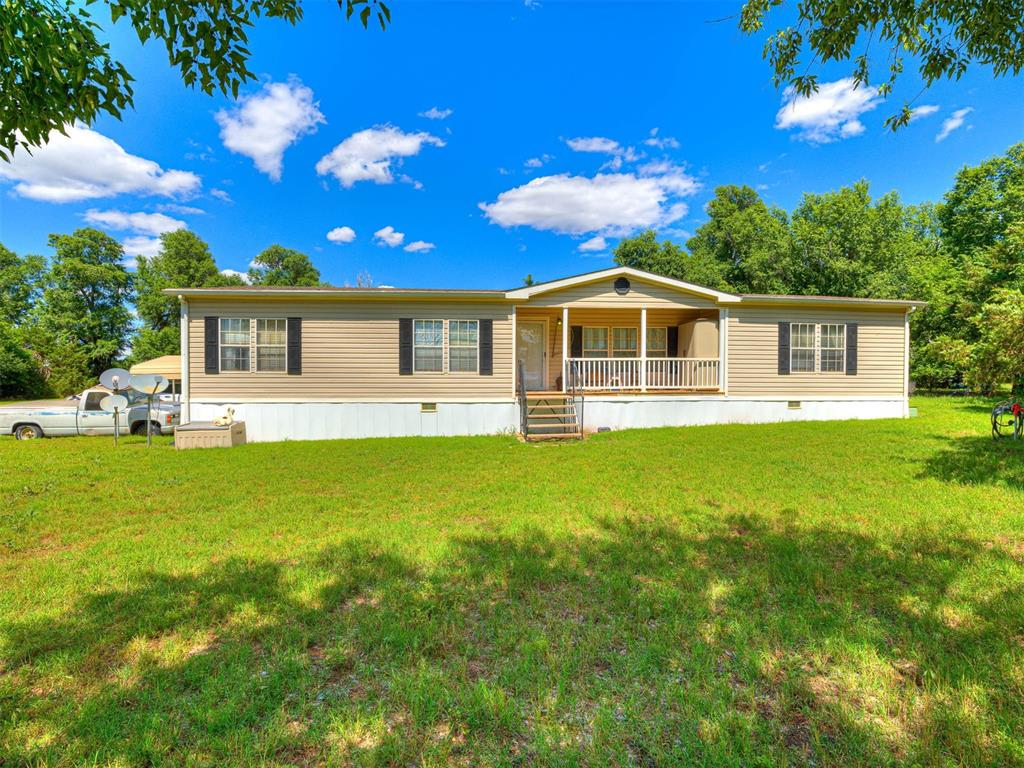 19519 N 2730 Road Property Photo 1