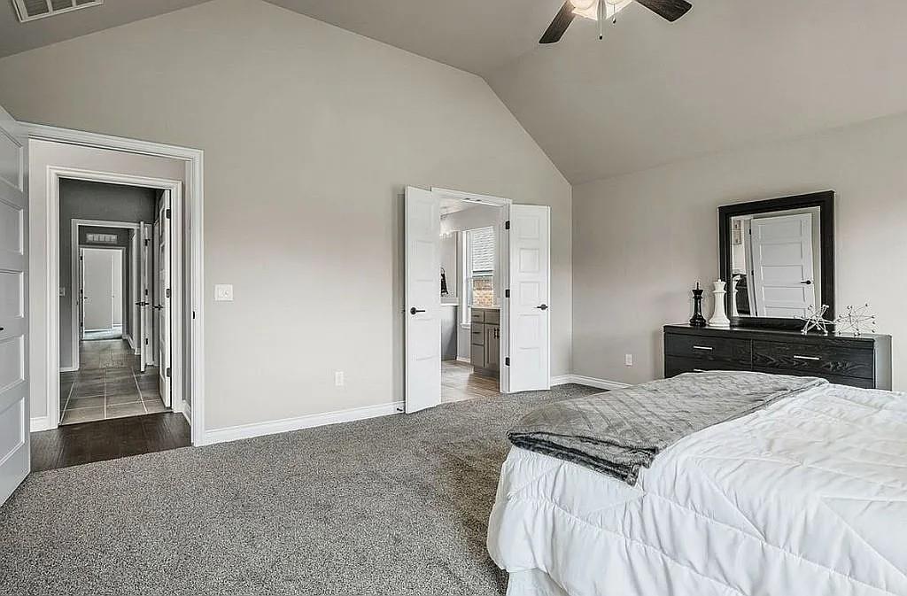 3921 Bandera Trail Property Photo 13