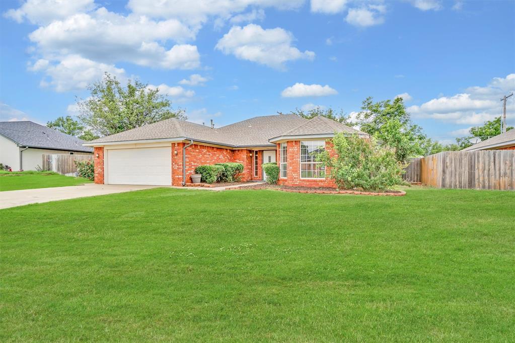 1101 Wendy Lane Property Photo 2