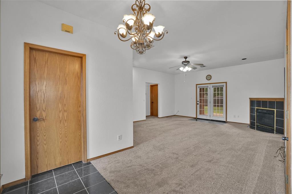 1101 Wendy Lane Property Photo 9