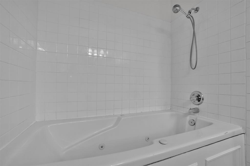 1101 Wendy Lane Property Photo 23