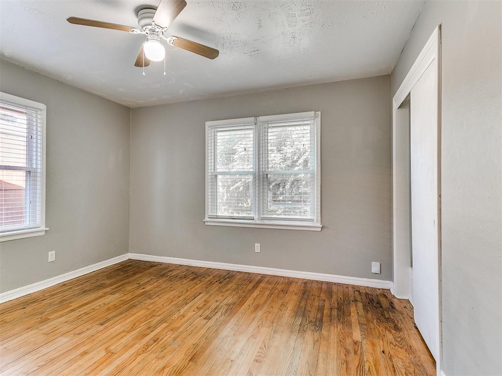 813 E Towry Drive Property Photo 13