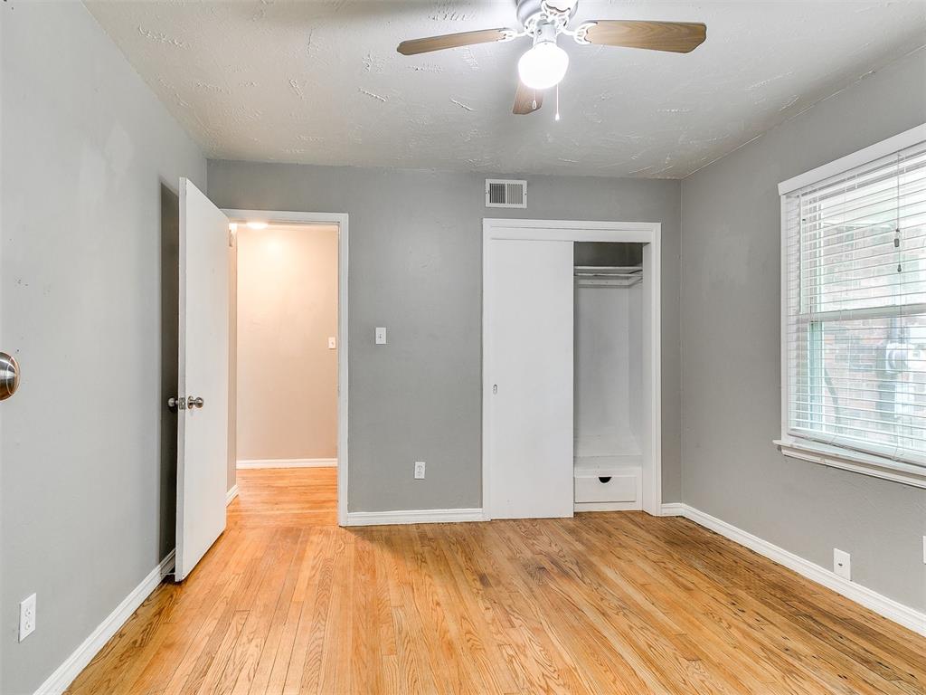 813 E Towry Drive Property Photo 21