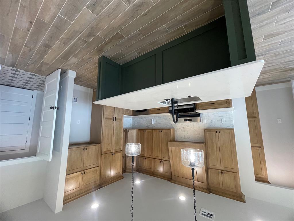 11904 Nw 120th Terrace Property Photo 8