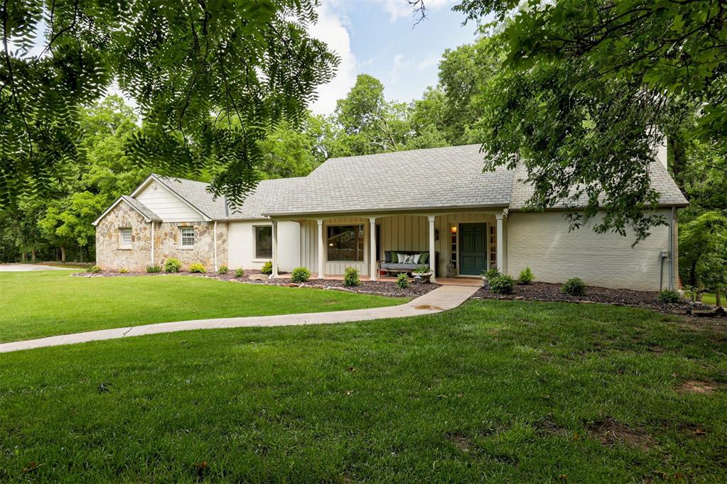 1736 Bryant Circle Property Photo 1