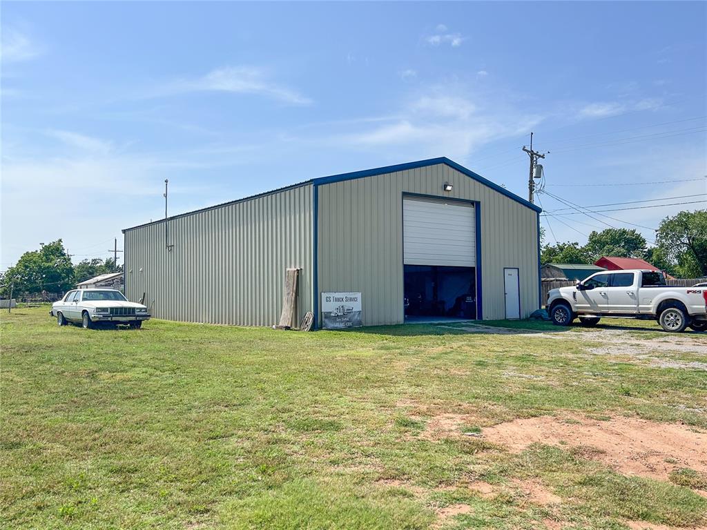300 N 14th Street Property Photo