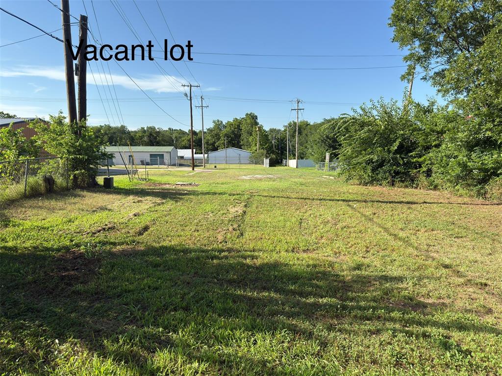 419 W Strother Avenue Property Photo 26