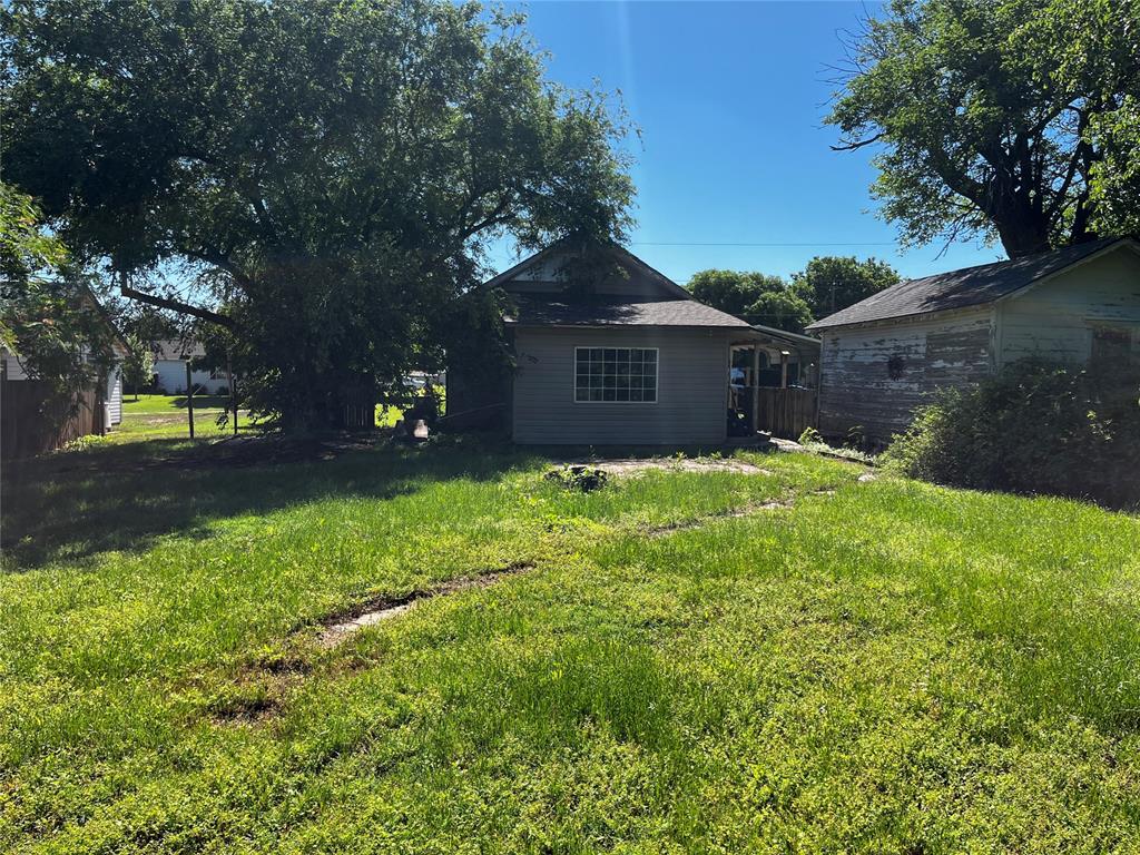 305 N Reimer Street Property Photo 10