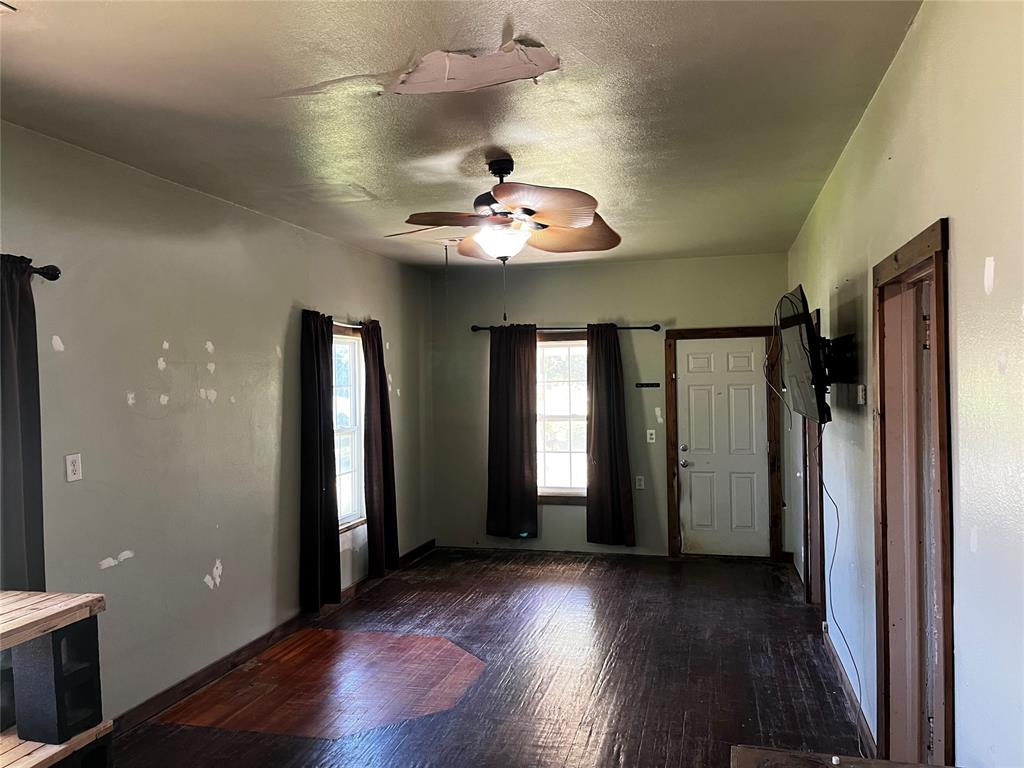 305 N Reimer Street Property Photo 33