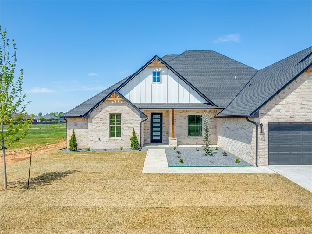 9333 Sw 33rd Place Property Photo 3