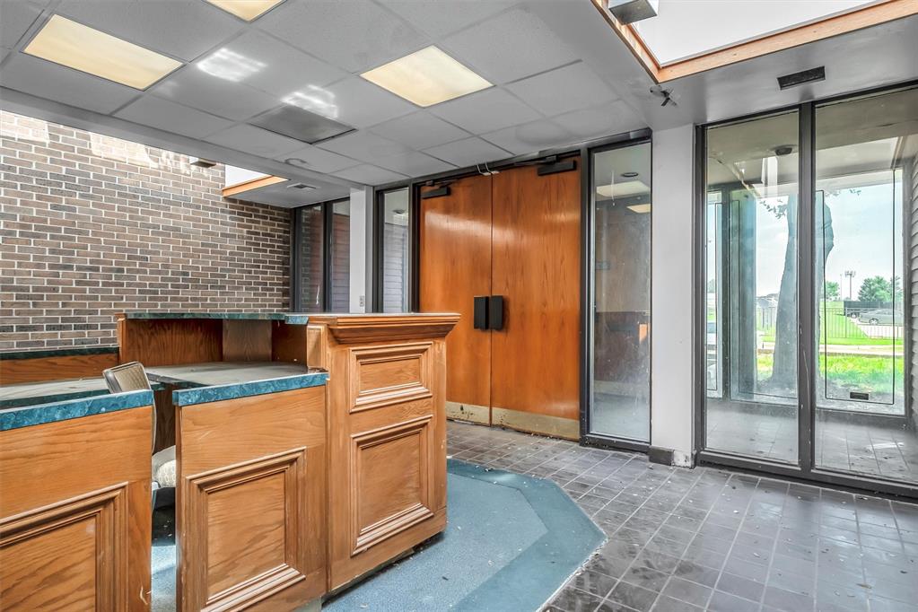 18 Ne 53rd Street Property Photo 3