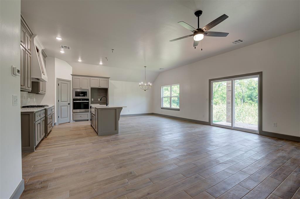 12100 Rockbed Drive Property Photo 4