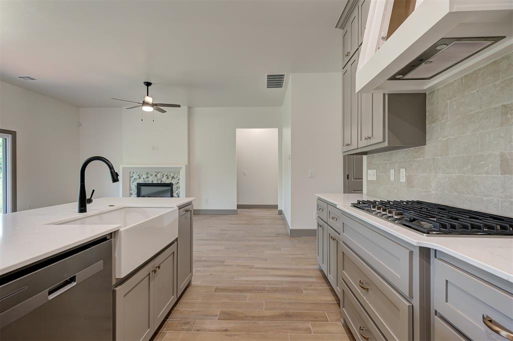 12100 Rockbed Drive Property Photo 11