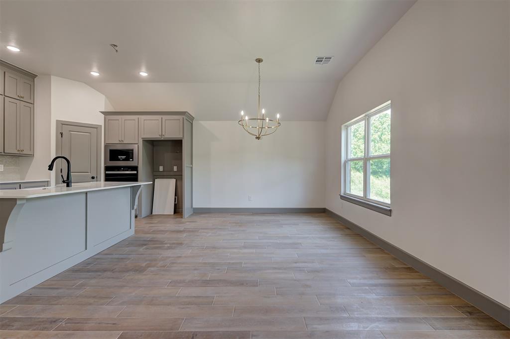 12100 Rockbed Drive Property Photo 12