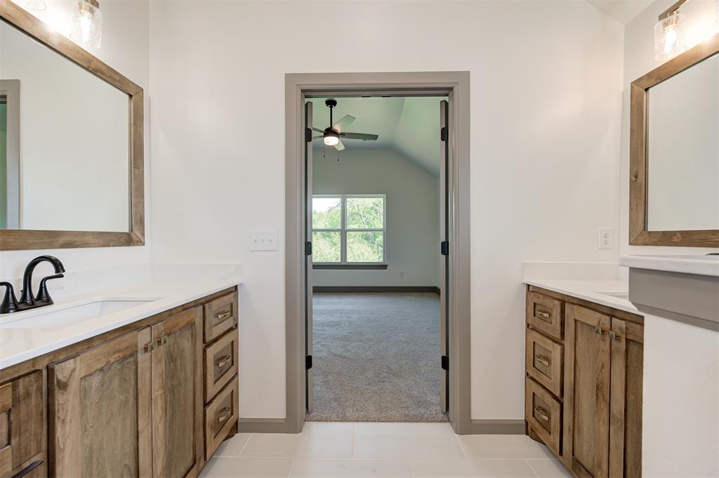 12100 Rockbed Drive Property Photo 17