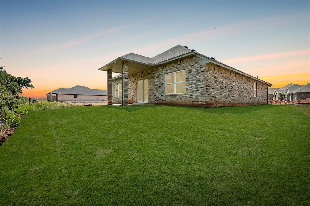 12100 Rockbed Drive Property Photo 35