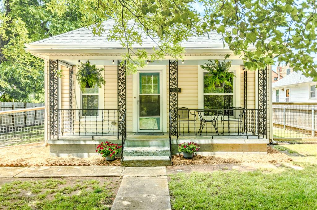 1108 S Chester Street Property Photo