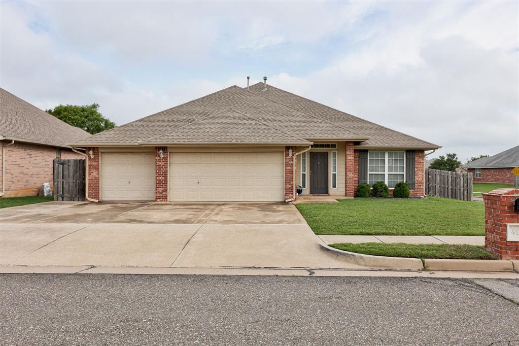 405 Bright Angel Trail Property Photo 4